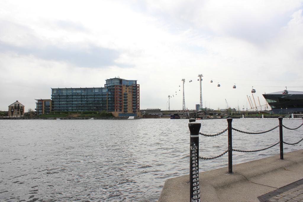 Royal Victoria Docks Daire Londra Dış mekan fotoğraf